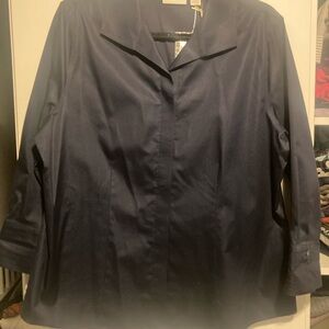 NWT Chico's Deep Navy Button-Front Shirt no iron cotton size 2 L. 12/14